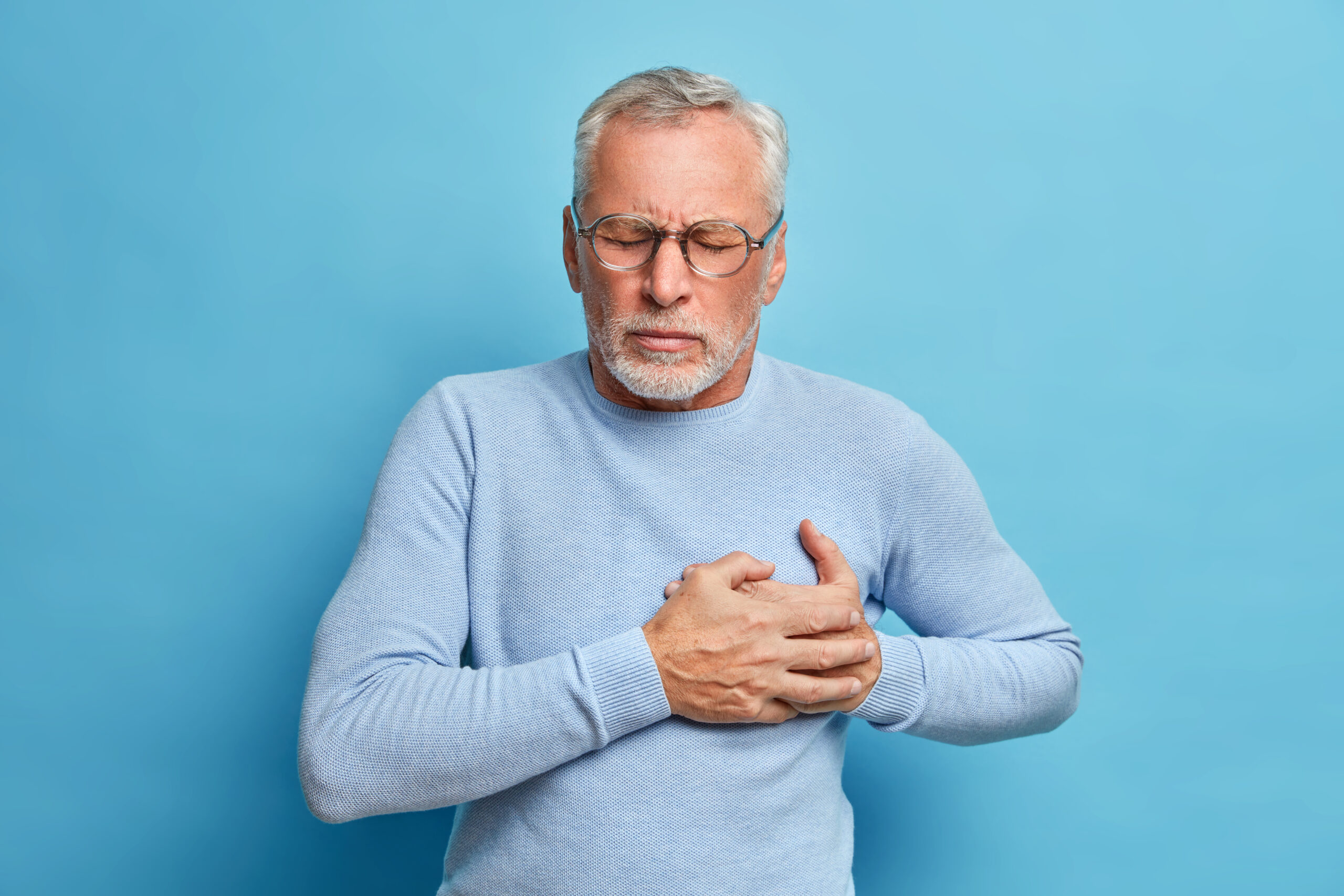 Infarto al corazón: Señales de alarma y el beneficio de contar con un Servicio de Hemodinamia para su tratamiento precoz